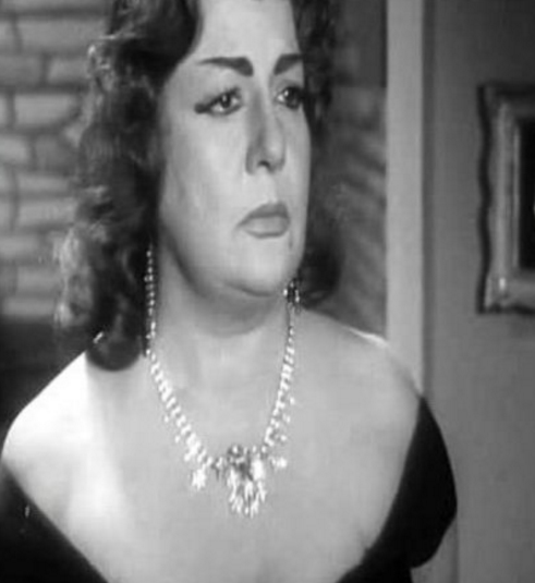 12 فنانة مصرية خلف أسوار السجن Image