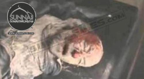 صوره بعد نبش قبره جسد الصحابي حجر عدي زال كما