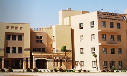 أولياء أمور لوزير التربية : تطوير العقبة تقذف بطلبة “الدولية” للمجهول