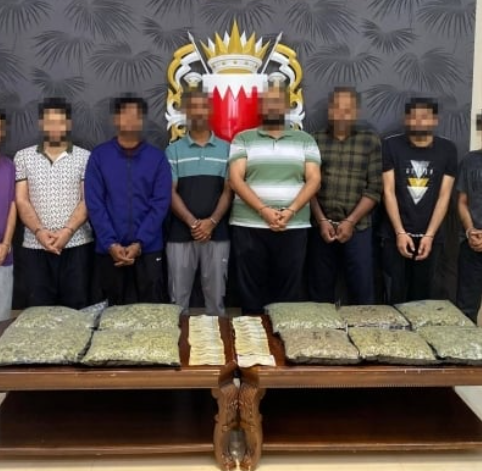 البحرين  ..  القبض على عدد من الاشخاص لمحاولتهم تهريب وحيازة مواد المخدرة