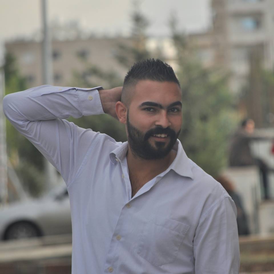 ورد القضاة  .. "عيد ميلاد سعيد "