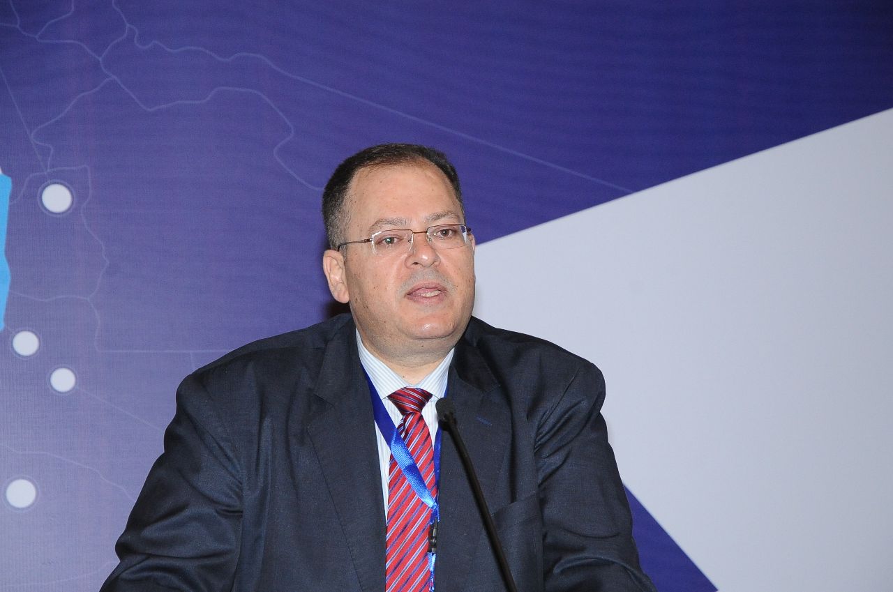 الدكتور رضوان ابو دامس ونعم الرجال