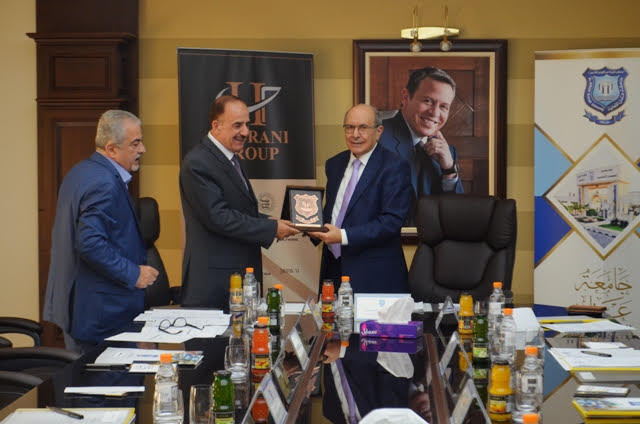جامعة عمان الأهلية تكرم عضو مجلس أمنائها "السابق" أ.د. القضاة