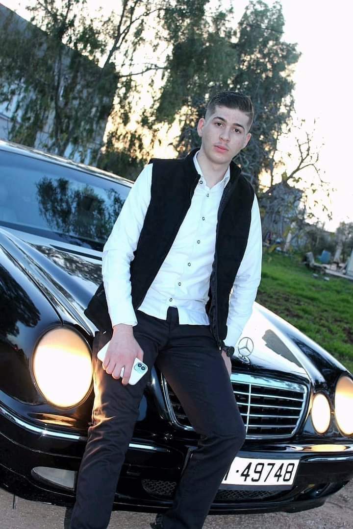 محمد خالد القور  ..  مبارك النجاح 