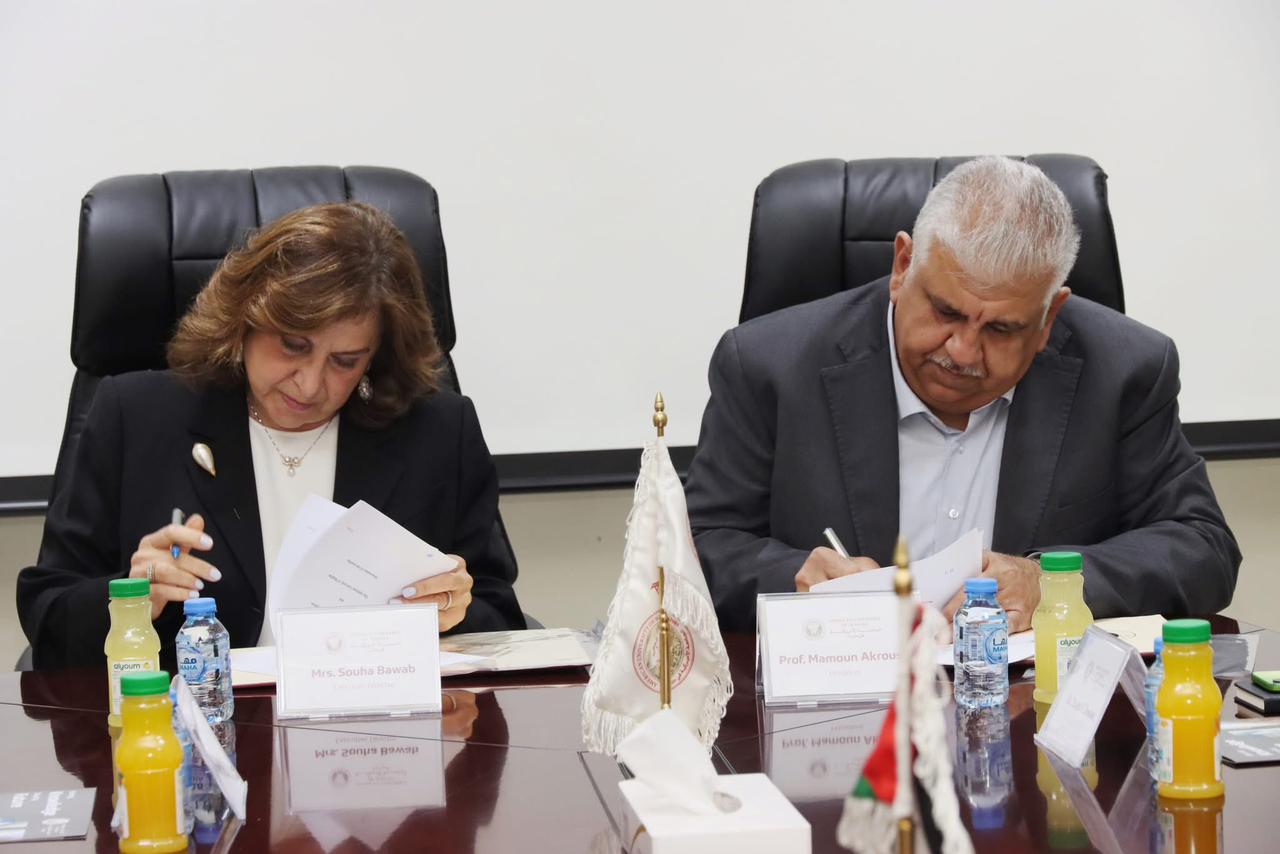 الجامعة الأميركية في مادبا توقع مذكرة تفاهم مع جمعية أصدقاء مهرجانات الأردن لتعزيز التعاون الثقافي