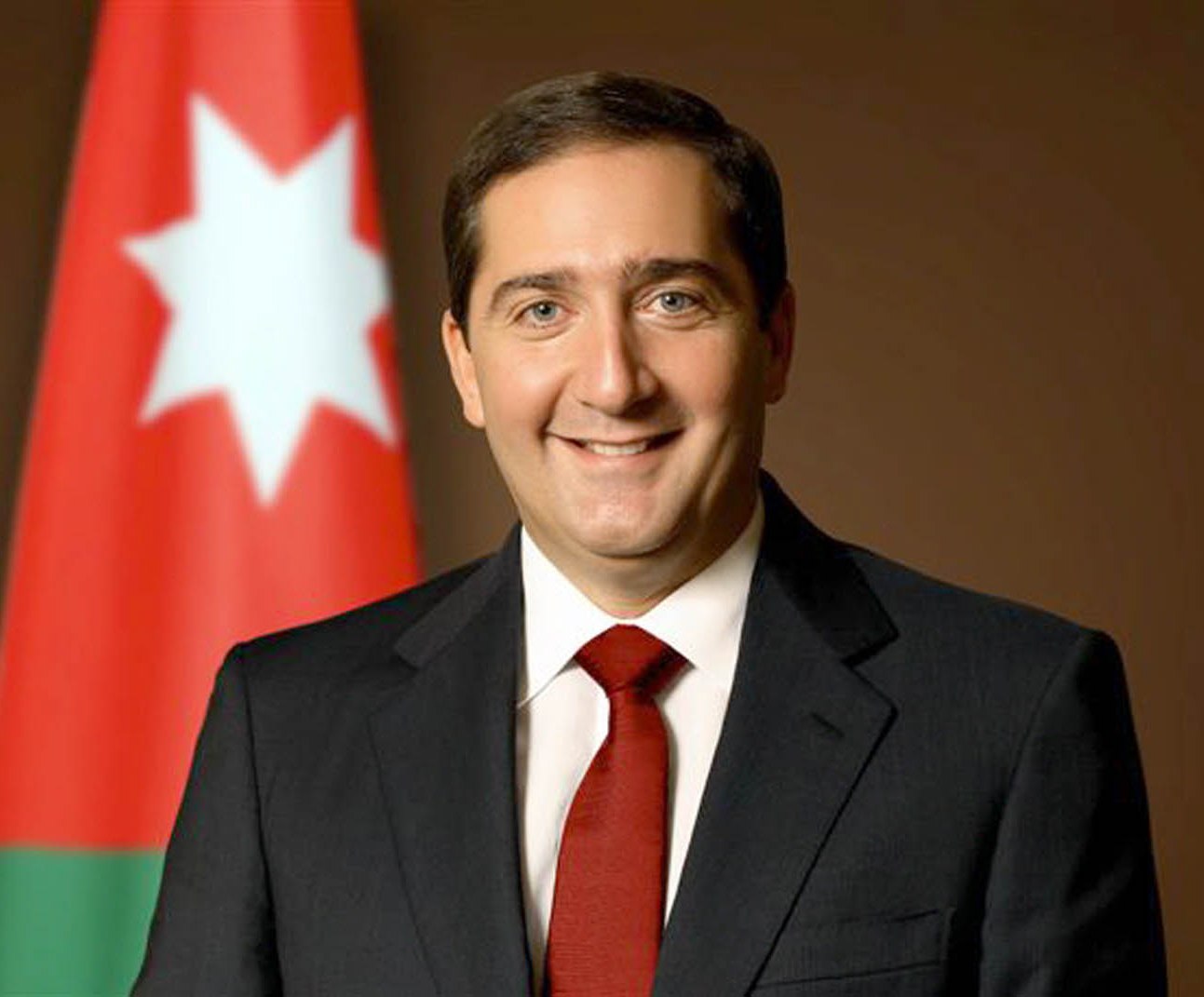 لماذا سمير الرفاعي ؟