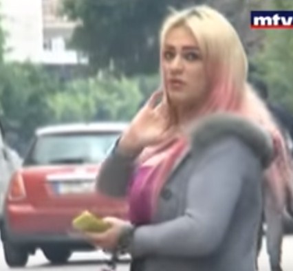 بالفيديو  ..  تفاصيل حياة "شاب" متحول جنسياً  بعد ان اصبح فتاة