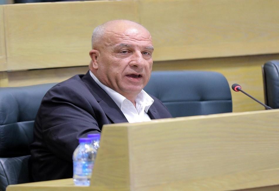 النائب رائد رباع: "رئيس الوزراء أخبرني بأنه لا عفو عام ما دام رئيسًا للحكومة"