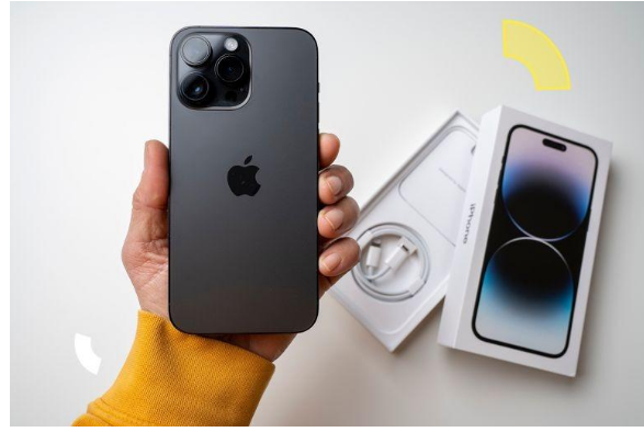 آبل تغير سياستها للمرة الأولى