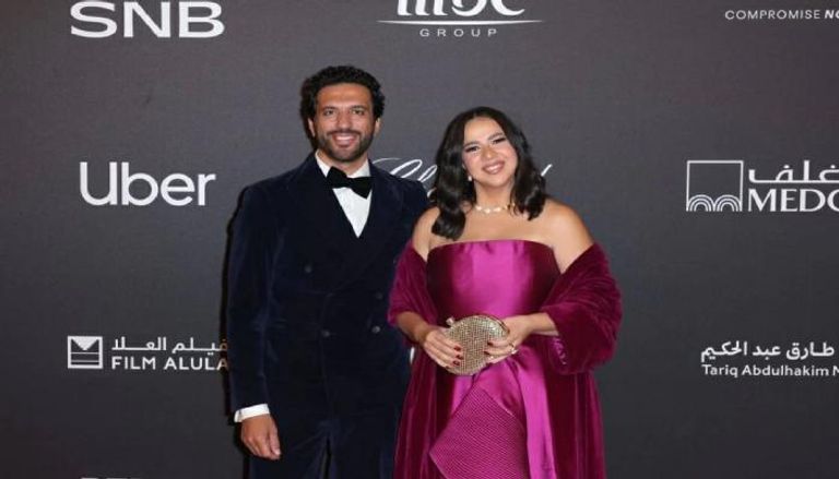 بطريقة طريفة ..  حسن الرداد يكشف عادة يومية لإيمي سمير غانم