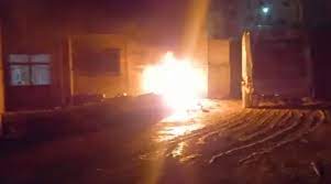 حريق هائل في بويلرات بلدية جرش 