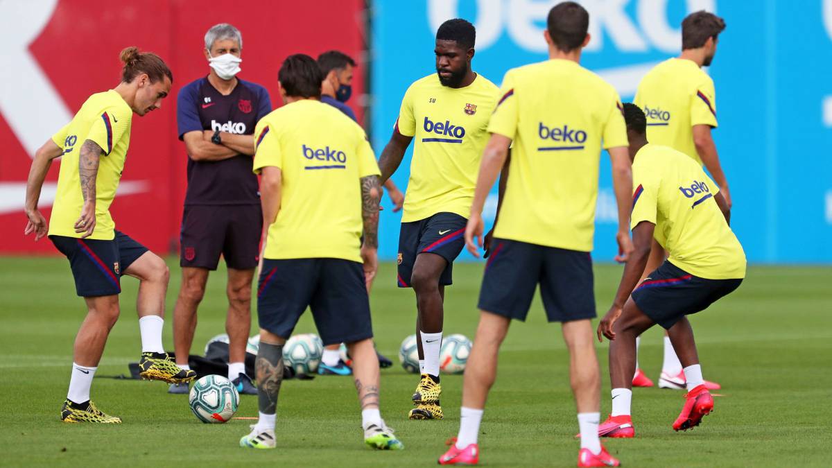 إصابة لاعب من برشلونة بفيروس كورونا