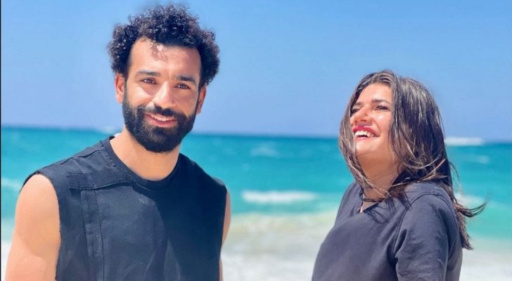 ديانا هشام بصحبة محمد صلاح ..  وتعلق: "الأسطوري المتواضع"