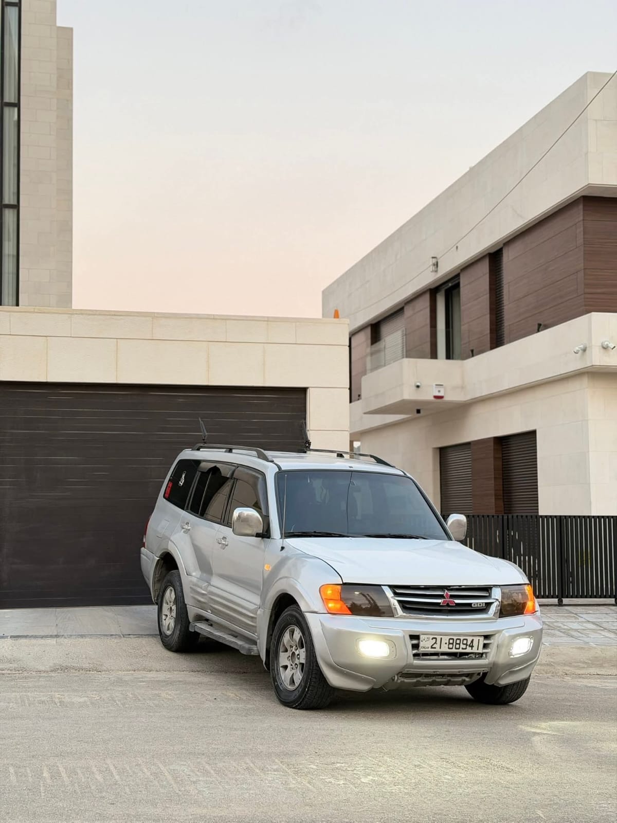 متسوبيشي باجيرو 2002 للبيع 