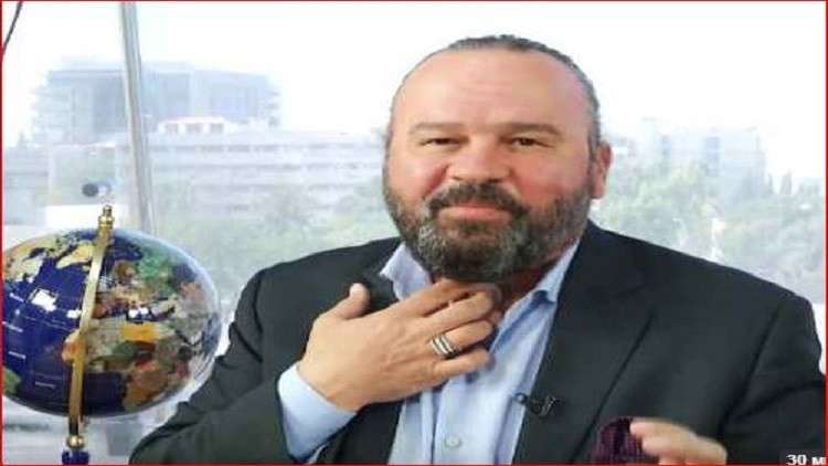 بالفيديو  ..  ماذا قال سعد السيلاوي بعد أن فقد صوته بسبب سرطان الحنجرة  