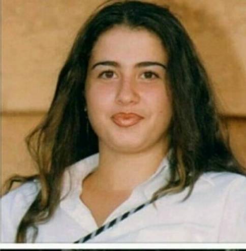 صور ..  خمّنوا من هذه النجمة السوريّة في بداياتها