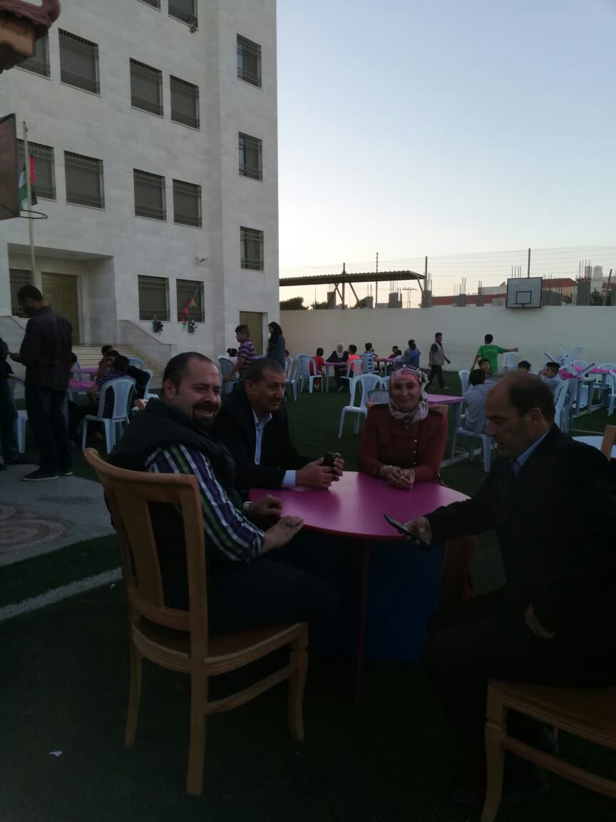 بالصور  ..  جمعية نور السماء تقيم افطاراً خيرياً للايتام 