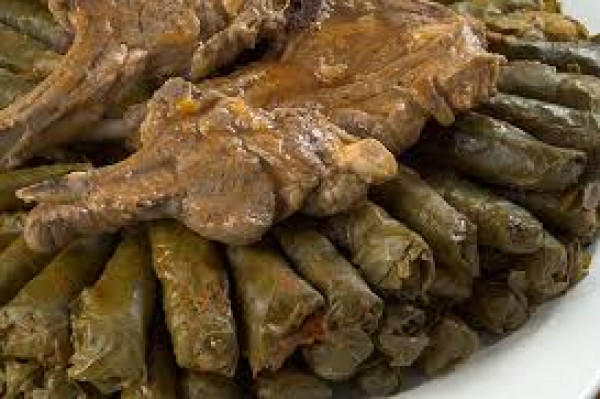 طريقة عمل ورق العنب مع الكوسا والريش