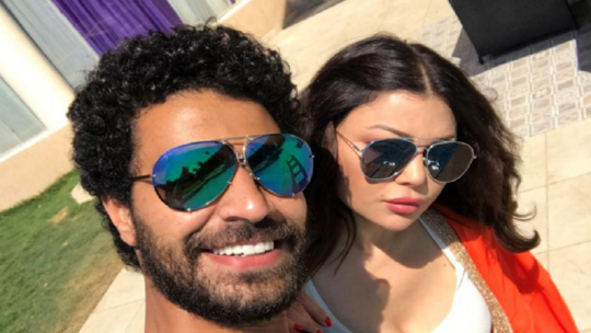 مصر ..  التحقيقات تكشف تفاصيل جديدة في واقعة إدانة محمد وزيري بالنصب على الفنانة هيفاء وهبي