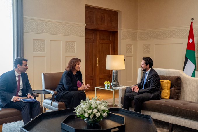 مندوبًا عن جلالة الملك ..  ولي العهد يلتقي المفوضة الأوروبية لشؤون منطقة المتوسط ويبحث مؤتمر الاستثمار الأردني الأوروبي