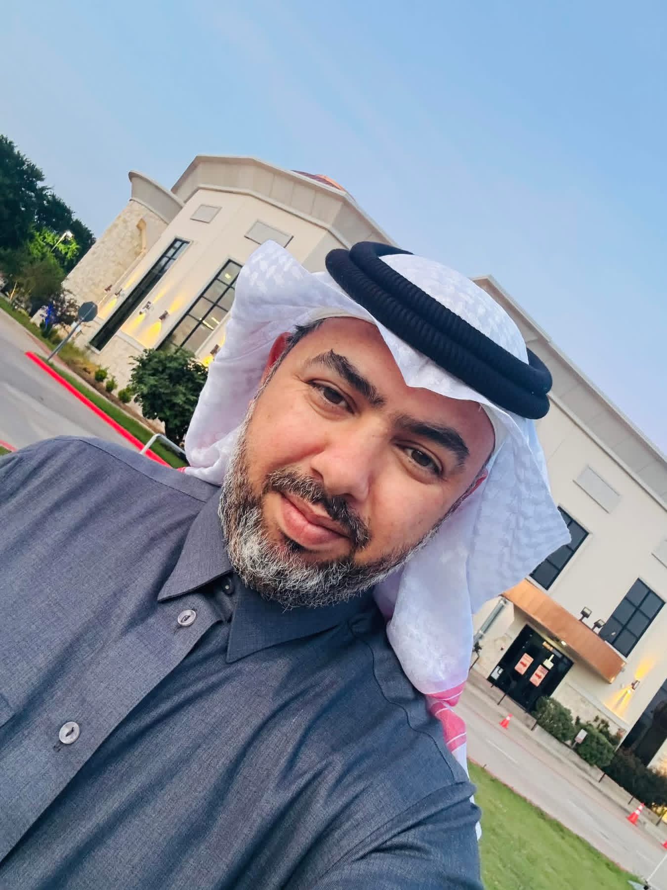 م.سفيان الخالدي يكتب : دينار واحد… لماذا يهاجر أبناؤنا؟