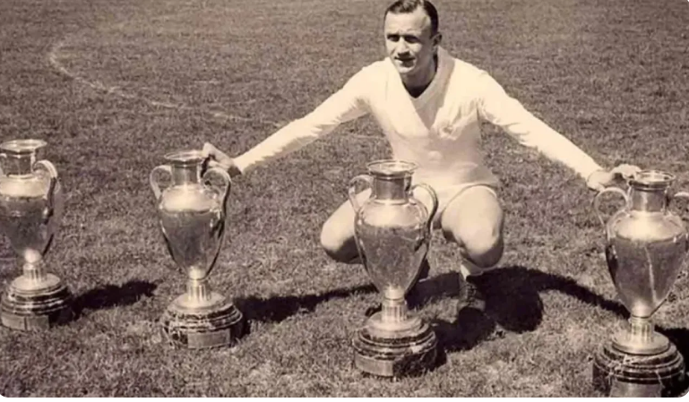 وفاة أسطورة ريال مدريد