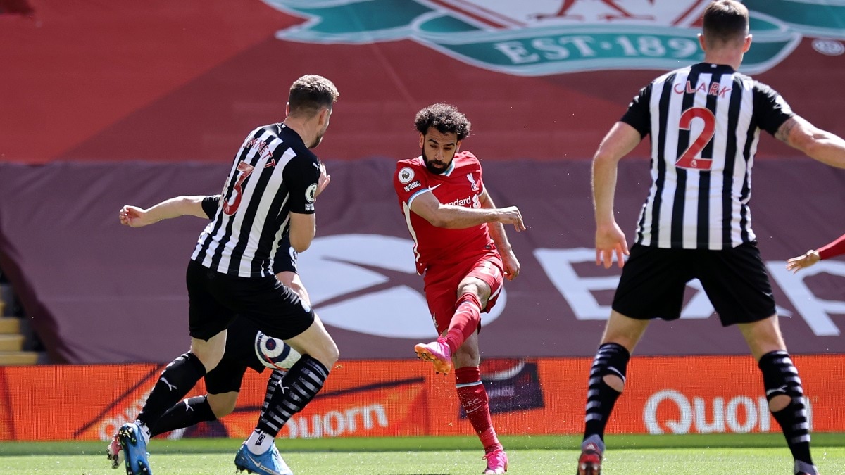 محمد صلاح أول لاعب في تاريخ ليفربول يسجل 20 هدفا في 3 مواسم بالدوري الإنجليزي