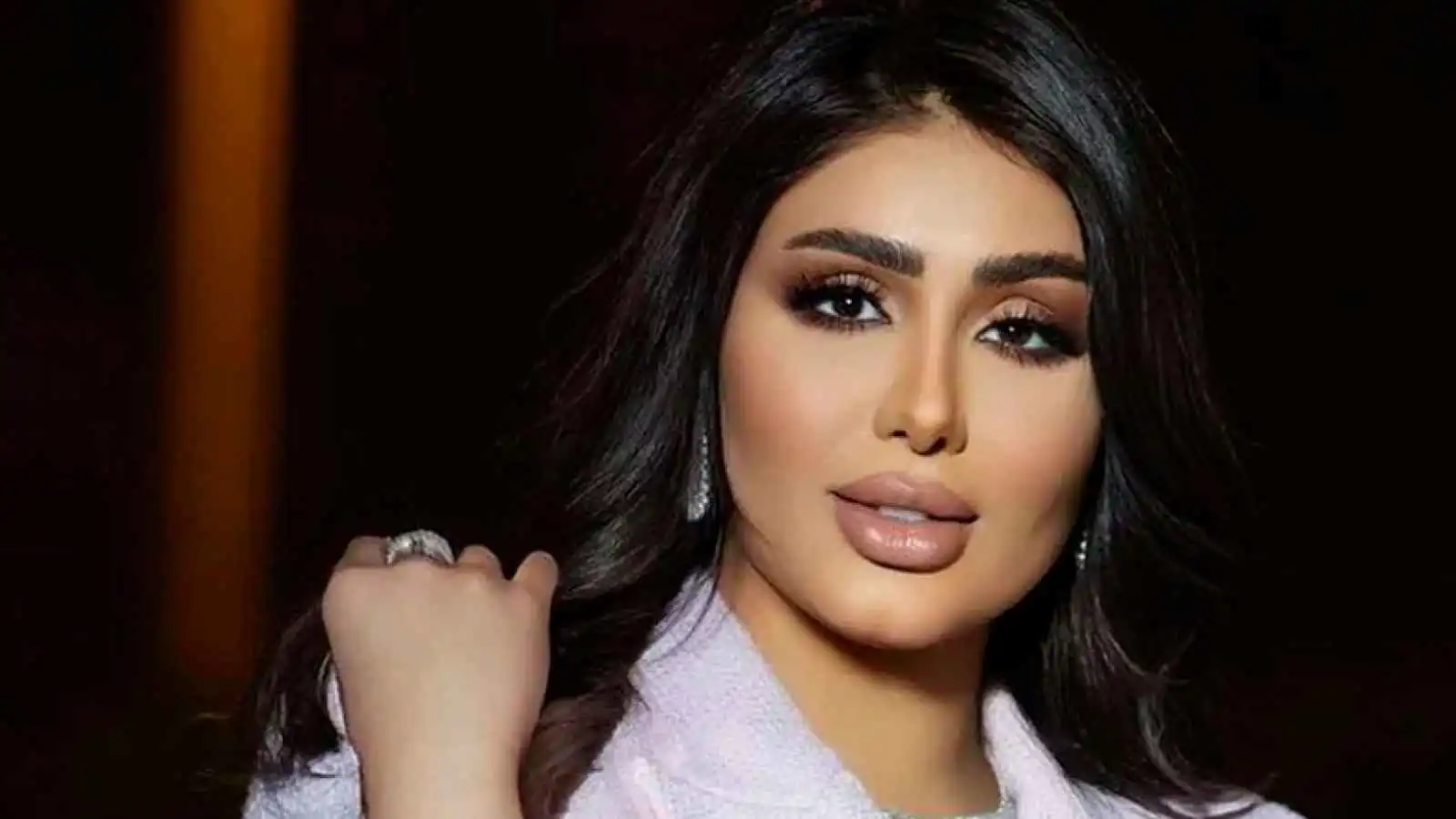 الوداع الأخير ..  هنادي الكندري تروي كواليس آخر لقاء بالراحلة حياة الفهد 