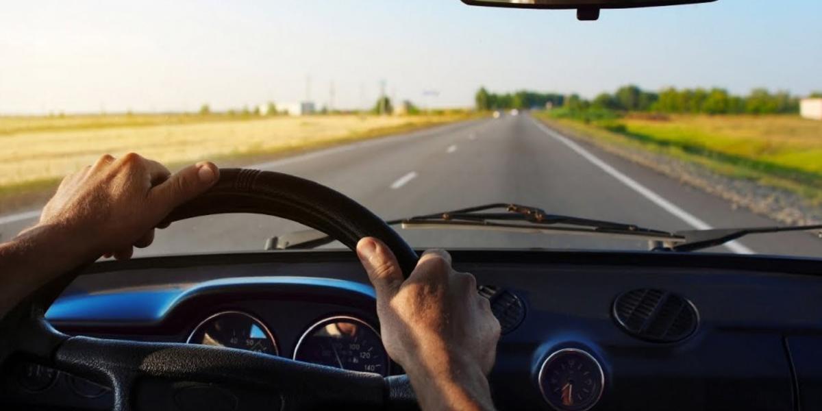 تعرف على العوامل المؤثرة في «ثبات السيارة» على الطريق