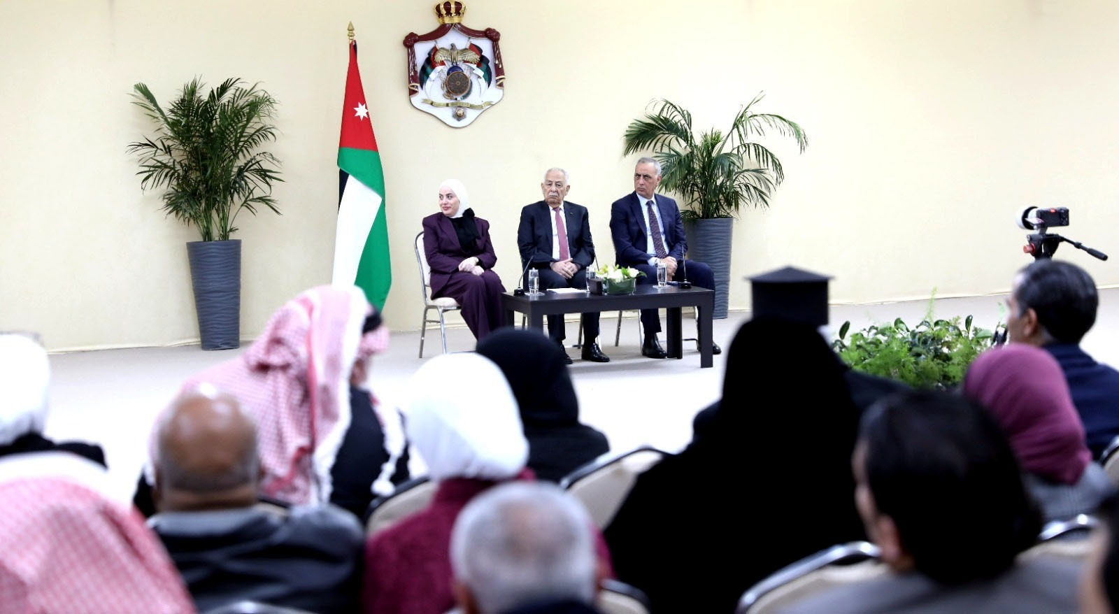 تسليم الدعم الملكي السنوي لـ 438 جمعية ومؤسسة خيرية