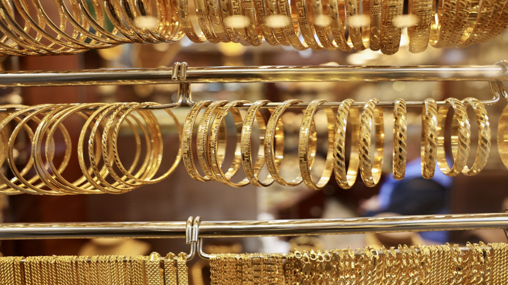 تعرف على أسعار الذهب والليرات في الأردن الأحد