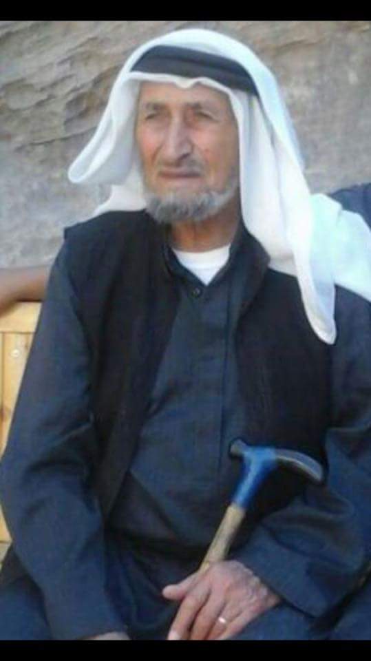 الحاج محمود عبدالله القطامين في ذمة الله