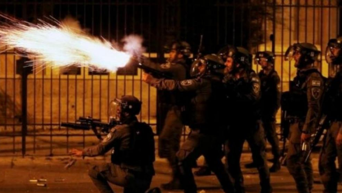 اشتباكات ومواجهات باقتحام الاحتلال لقبر يوسف بنابلس