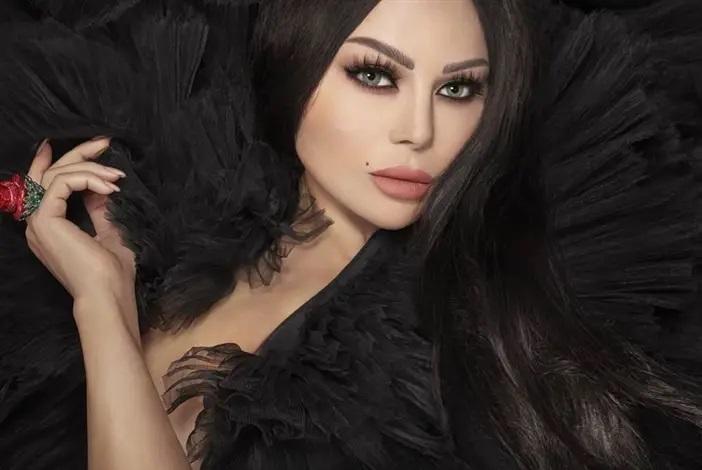 هيفاء وهبي بإطلالة غير اعتيادية