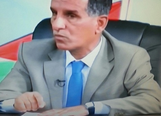 أيها الملك الأجل مكانة ..   ..  أخرج علينا   ولك السمع والطاعة