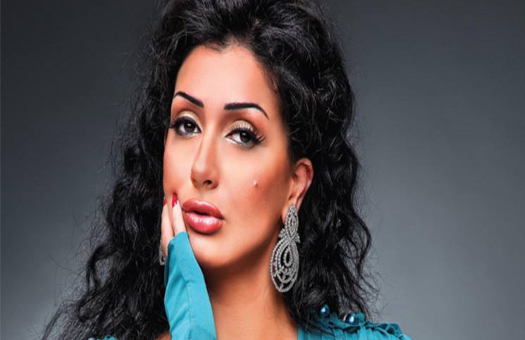 الممثلة غادة عبدالرازق تكسر قدمها اليمنى والأسباب مجهولة!