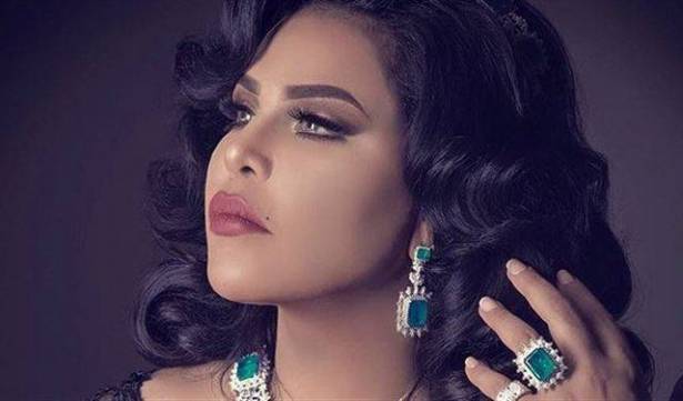هذه هي الفنانة السعودية التي حاولت "سرقة مجوهرات أحلام"!
