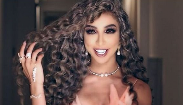 لأول مرة ..  دنيا بطمة تكشف عن وجه ابنتها‎ .. صوره