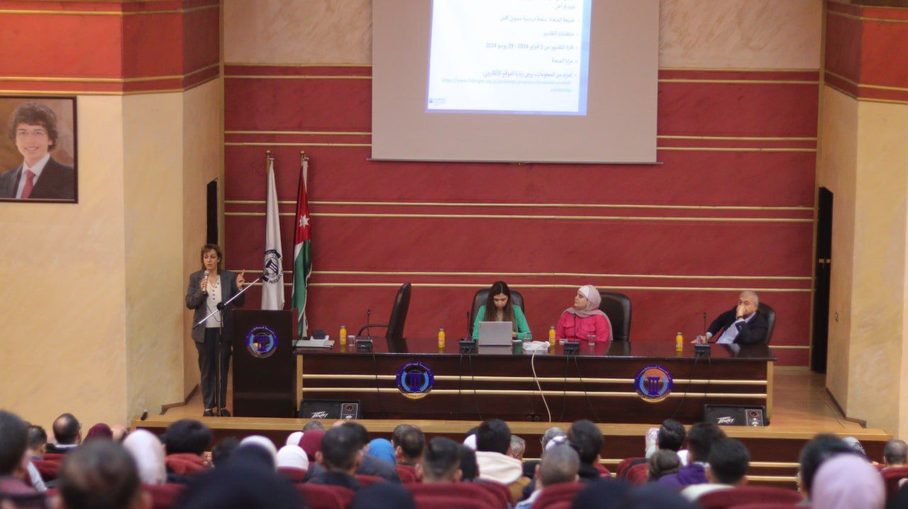 فيلادلفيا تنظم محاضرة تعريفية حول منح برنامج "فولبرايت"