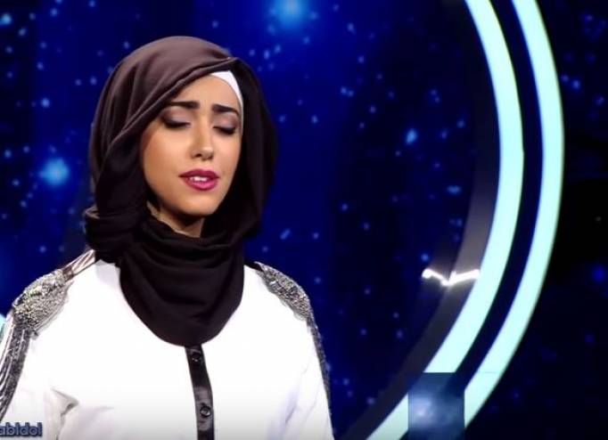 بالفيديو ..  لن تصدقوا جمال صوت المتسابقة الجزائرية التي أبهرت لجنة 'اراب أيدول'