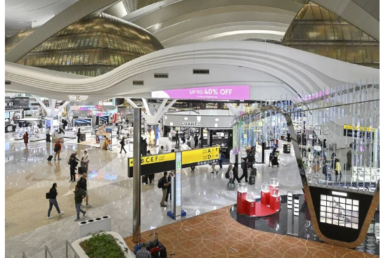 استغلال 6 ساعات ترانزيت: نصائح ومغامرات مثيرة