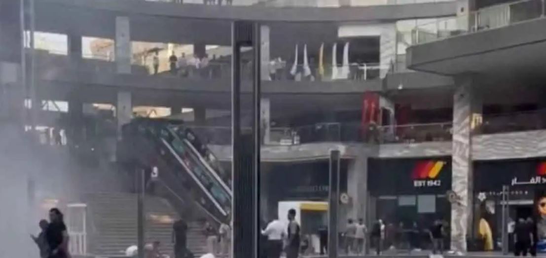 وفيات وإصابات ..  السيطرة على حريق في مول بالقاهرة (فيديو)  