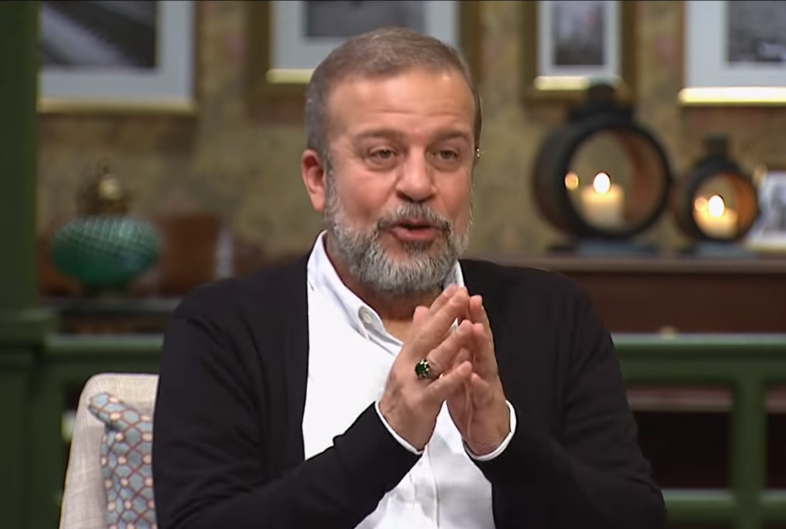 بالفيديو - شريف منير يكشف كيف كاد يتسبب بغرق ميرفت أمين ونور