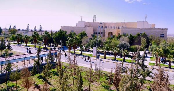 آل البيت: سنلاحق قانونيًا كل من يستخدم شعار أو اسم الجامعة دون موافقة