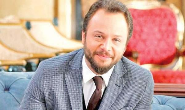 مكسيم خليل: حياتنا نظام تفاهة !