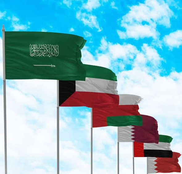دول الخليج فى حالة تأهب قصوى وسط مخاوف من تصعيد عسكرى واستهداف منشآت الطاقة