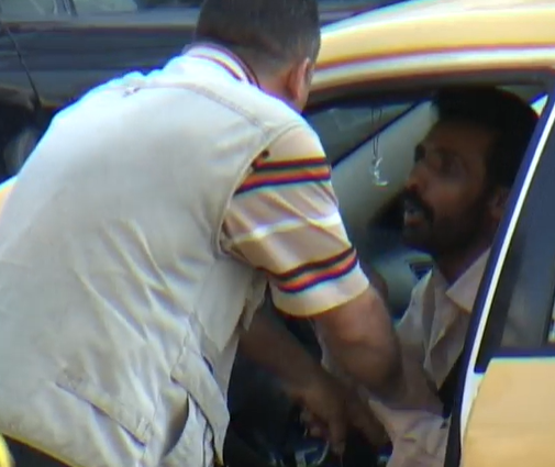 خطف طفل تكسي كاميرا خفية مميزة للفنان ضافي العبداللات