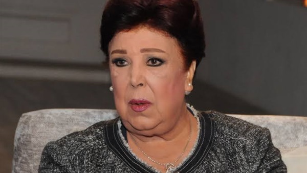 بعد رجاء الجداوي ..  فنانة شهيرة تعلن إصابة ابنها بـ«كورونا»