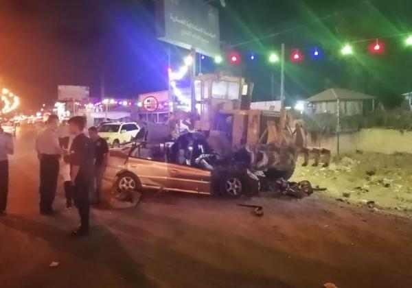 وفاتان و(3) إصابات في حادث سير مروع على طريق أوتوستراد الزرقاء