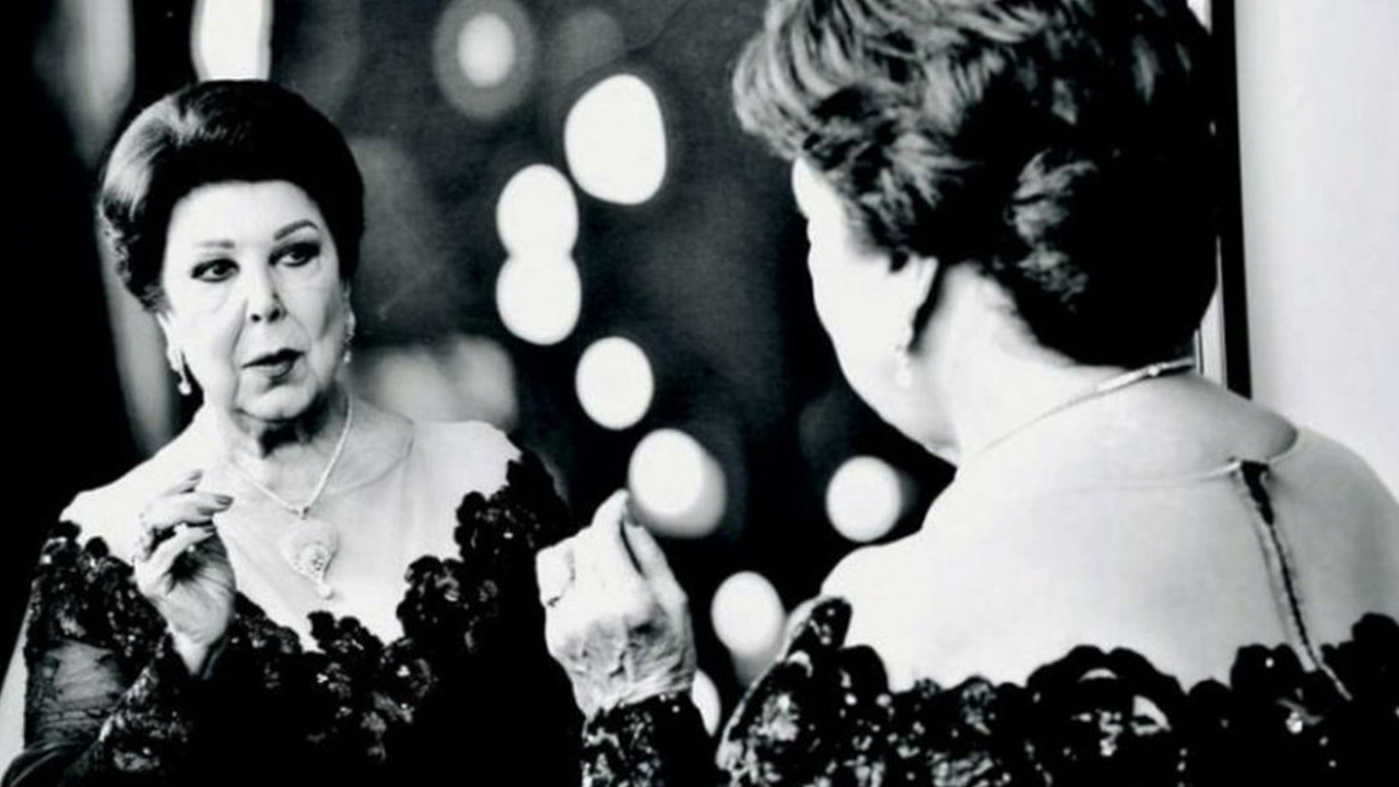 رجاء الجداوي تتصدر "تويتر" ..  وفنانون ومغردون: "وداعًا ..  آخر هوانم السينما المصرية"